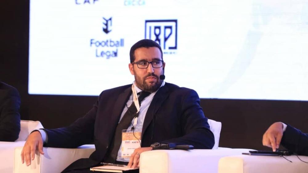 السكرتير العام لـ"الكاف": "أحداث نهائي رادس سبب اعتماد مباراة واحدة في نهائي دوري أبطال أفريقيا"