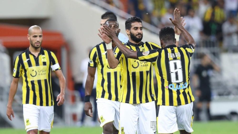 الشرطة تلقي القبض على اثنين من لاعبي الاتحاد السعودي إثر "التَّهكُّم" على رجال الأمن في "إنستغرام"!