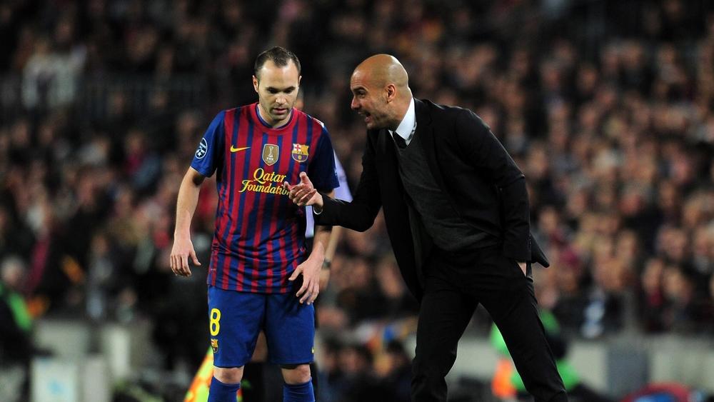 إنييستا: "فترة تدريب غوارديولا لبرشلونة شكَّلت مصدر مُتعة بالنسبة لي"