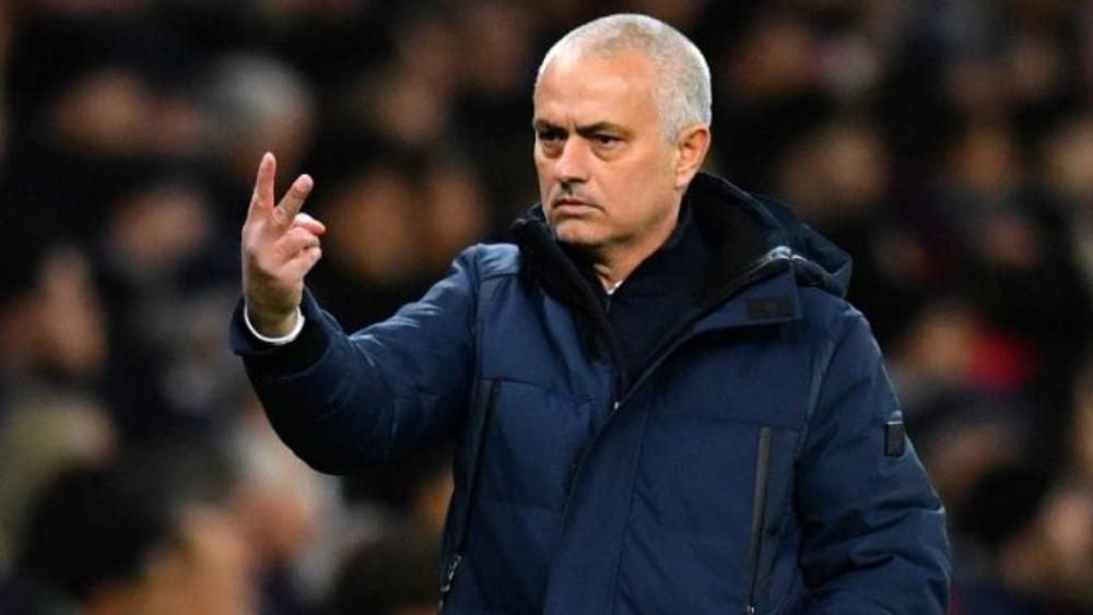 مورينيو: "عودة المباريات؟ حتى لو خلف الأبواب الموصدة ستكون دفعة معنوية لنا و للمشجعين"