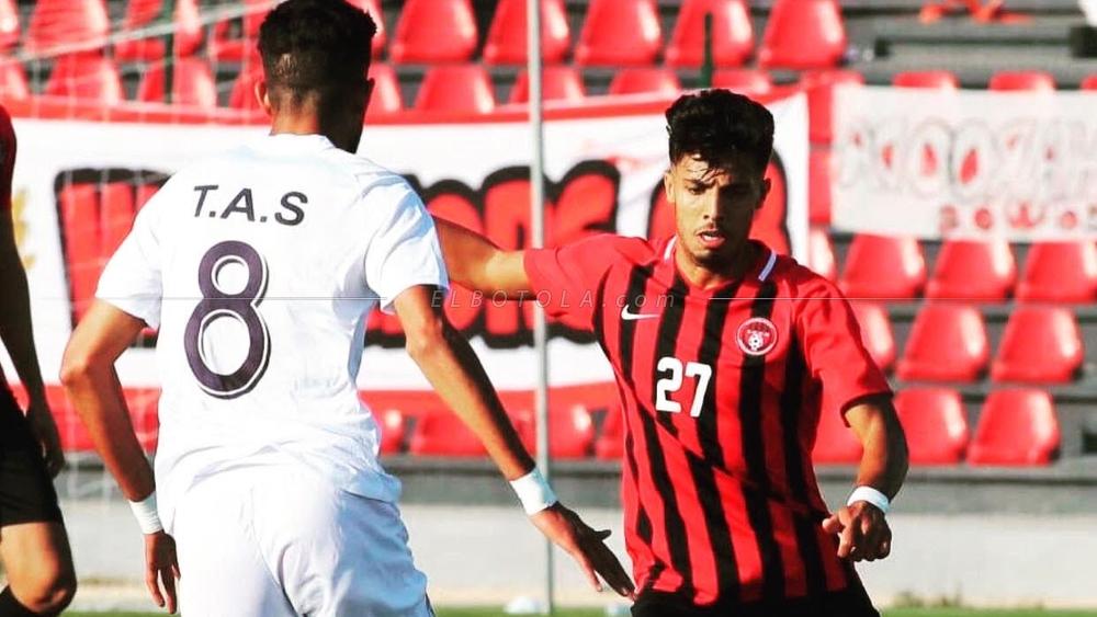 لاعب شباب المحمدية لـ"البطولة": "إن كان قرار استئناف البطولة سيسبب ضررا لبلادنا فمن الأفضل أن يتم إنهاؤها بالطريقة الأنسب"