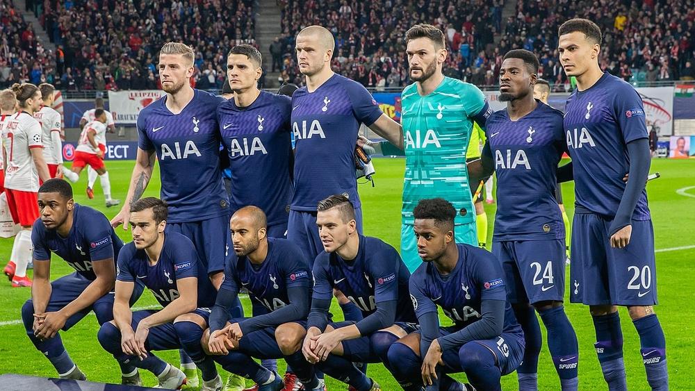 الاختبارات تكشف إصابة شخص في صفوف توتنهام بفيروس "كورونا"