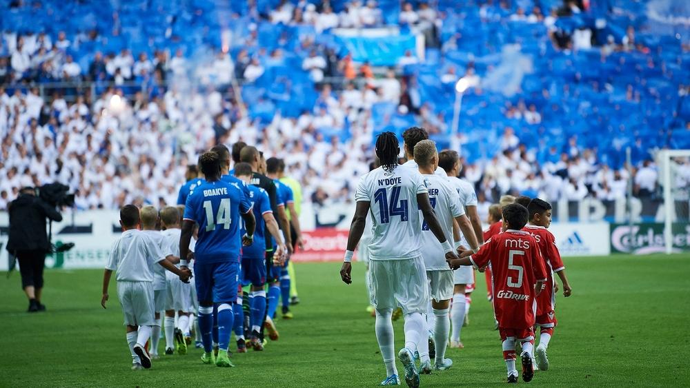 نادي كوبنهاجن يأمل أن يستضيف المباريات بحضور 10 آلاف مشجع!