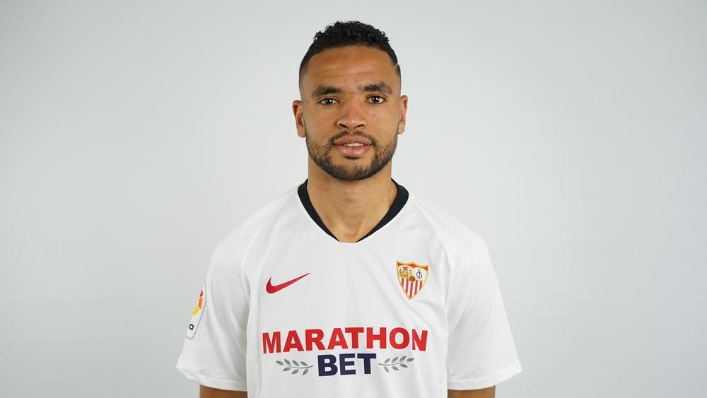 النصيري: "خضت اختباراً مع تشيلسي لثلاثة أسابيع .. لم أتحمَّل المناخ البارد هناك وعدت إلى المغرب"