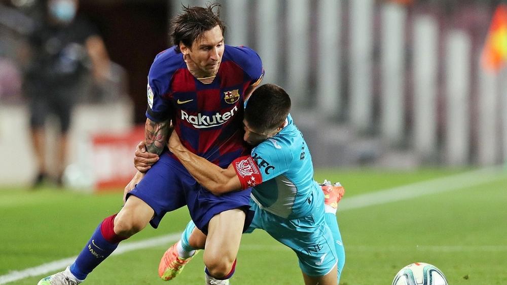 برشلونة يعلق 'ساخرا': "عندما لا يمكنك الإنتظار حتى نهاية المباراة للحصول على قميص ميسي"!