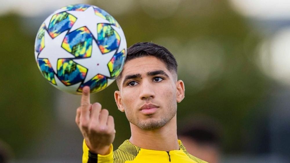 ريال مدريد يضع بند "خيار إعادة الشراء" في عقد أشرف حكيمي