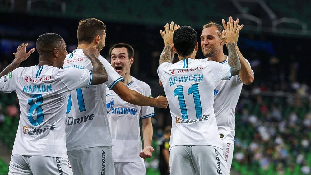 زينيت يتوج بلقب الدوري الروسي للمرة الثانية على التوالي والسادسة في تاريخه
