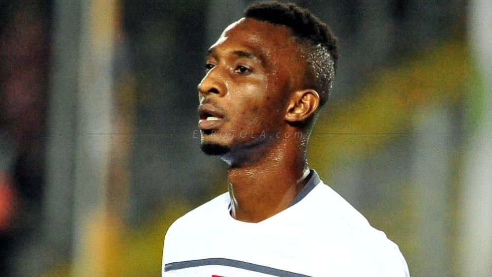 كومارا الأكثر افتكاكاً للكرة (16) هذا الموسم في "دوري أبطال أفريقيا"