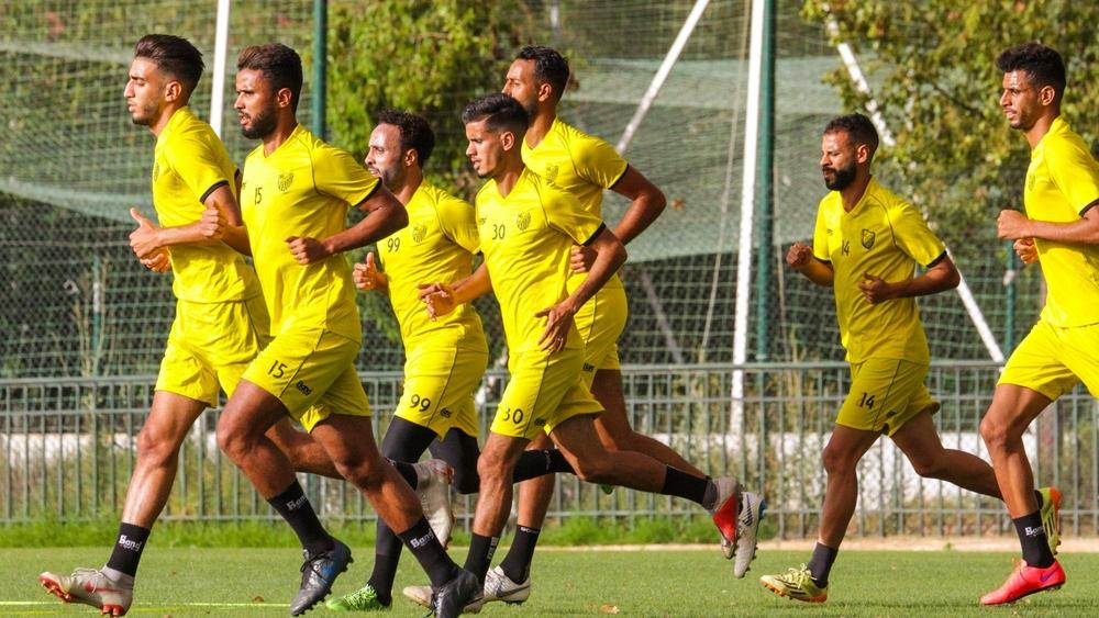 طبيب "الماص"لـ"البطولة": "لم تظهر أي أعراض للفيروس على المصابين وقد تم عزل جميع المخالطين"