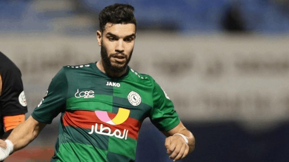 بعد رفضه تخفيض راتبه.. الاتحاد السعودي يقضي بـ"منع" أزارو من اللعب في السعودية مستقبلا!