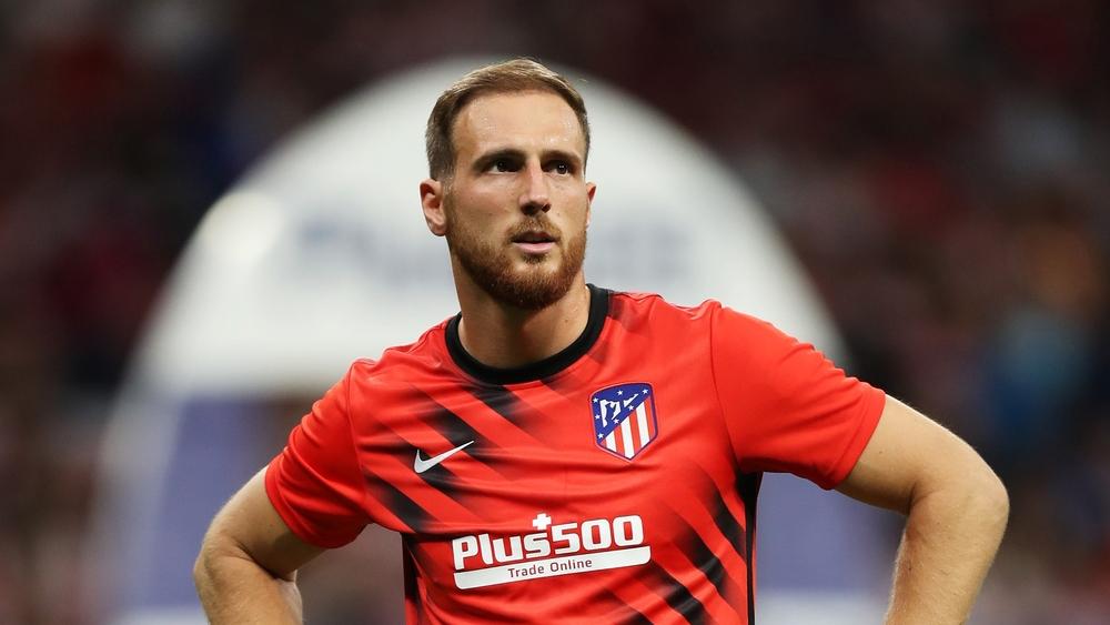 رئيس أتليتكو مدريد ردًا على تشيلسي: "لن نفرط في أفضل حراس العالم"