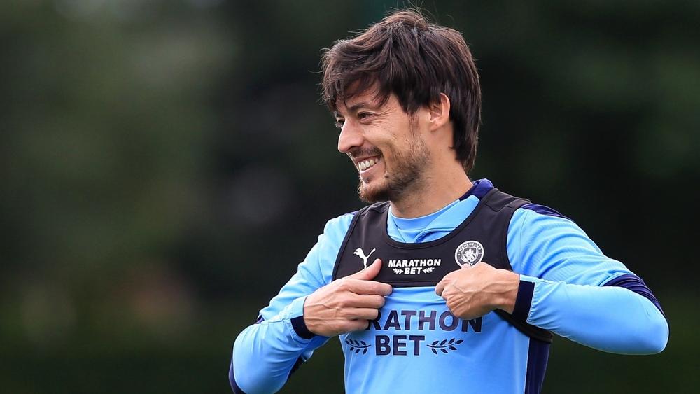 لاتسيو يعرض على سيلفا راتب 3 ملايين يورو و"طائرة خاصة" ومنزل "فخم" في روما!