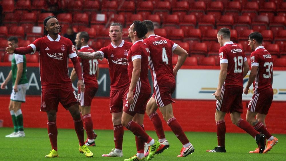 أبردين الأسكتلندي يفرض عقوبات وغرامات "صارمة" على 8 من لاعبيه بعد "خرقهم" البروتوكول الصحي!