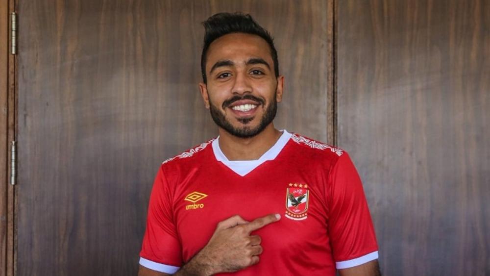 الفيفا يُغرم كهربا بسبب شكوى الزمالك .. والأهلي يحصل على براءته في الصفقة