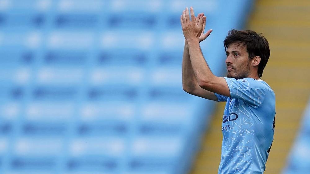 بعد 10 سنوات من "الوفاء".. ديفيد سيلفا يودع السيتي دون تحقيق "حلمه"