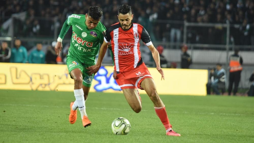 تسبّب قراره في ارتباك بين فعاليات نادي الرجاء.. خاص | "والي الرباط يطالب الرجاء بالخضوع لفحوصات جديدة قبل لقاء الفتح"