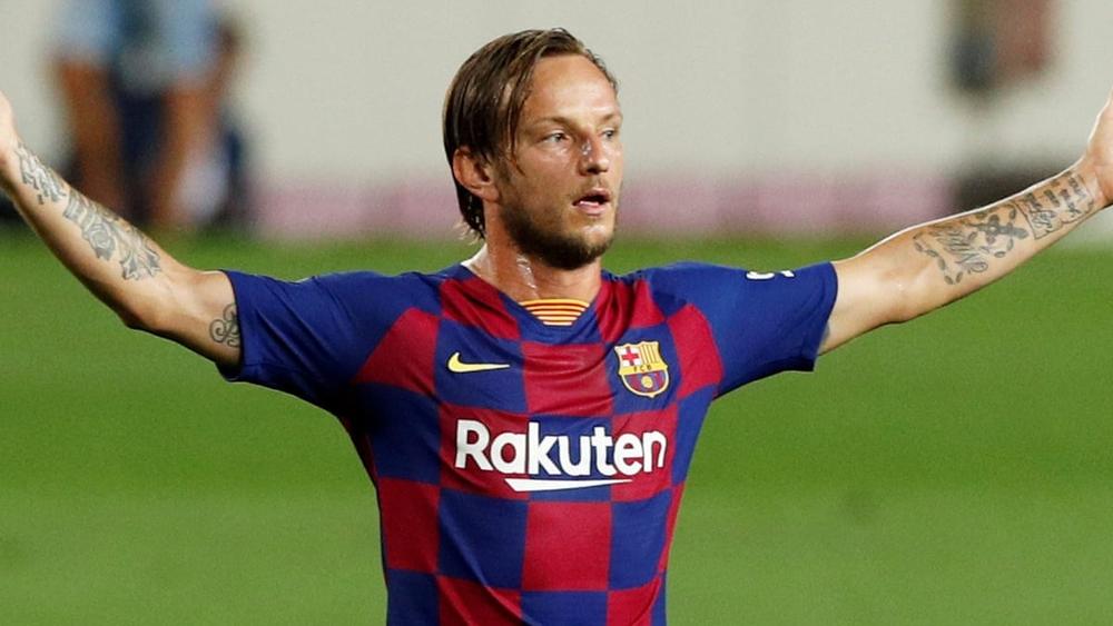 راكيتيتش: "عشت أفضل أيامي مع برشلونة"