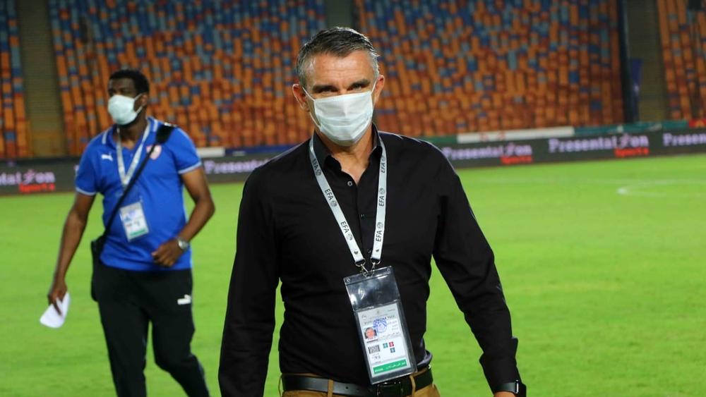 الزمالك يُعلن رحيل كارتيرون.. ويكشف محاولات مرتضى منصور لثَنْيِه عن قراره "النهائي"