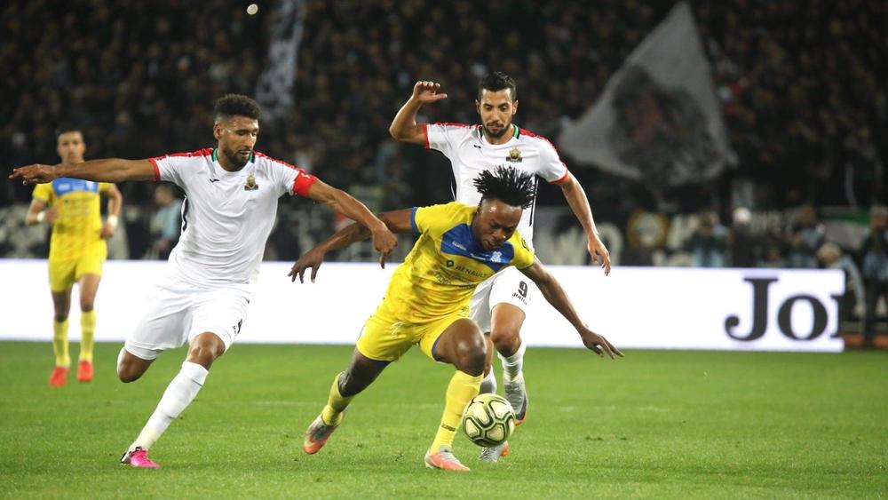 مباراة اتحاد طنجة والجيش الملكي عن مؤجل الجولة الـ23 | تشكيلة الفريقين