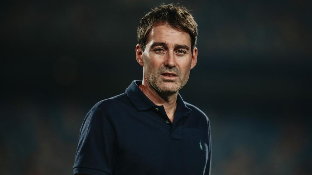 بعد تشكيك رئيس الزمالك في بقائه مع الأهلي.. فايلر يصرح: "لدي عقد حتى الصيف المقبل وسأقيم الوضع عند نهاية الموسم"