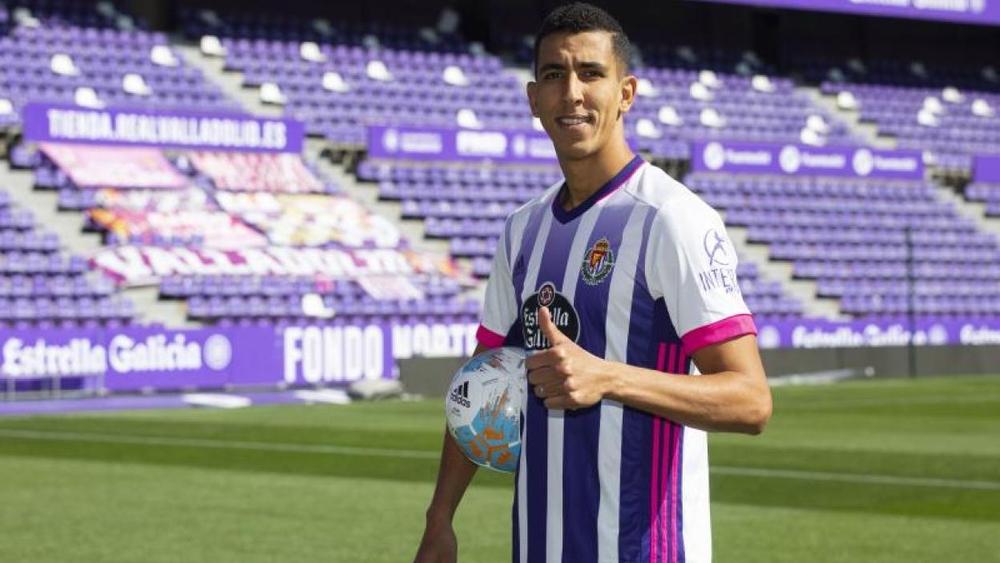 المدافع المغربي جواد الياميق يبدأ كاحتياطي أمام ريال مدريد