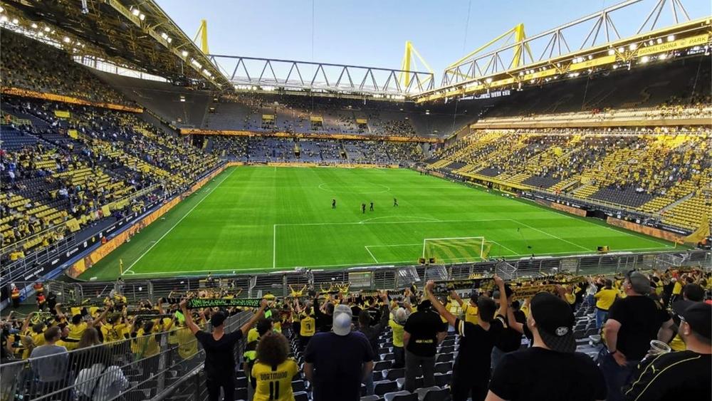 بسبب جائحة "كورونا".. دورتموند يتوقع خسائر تتراوح بين 70 و75 مليون يورو