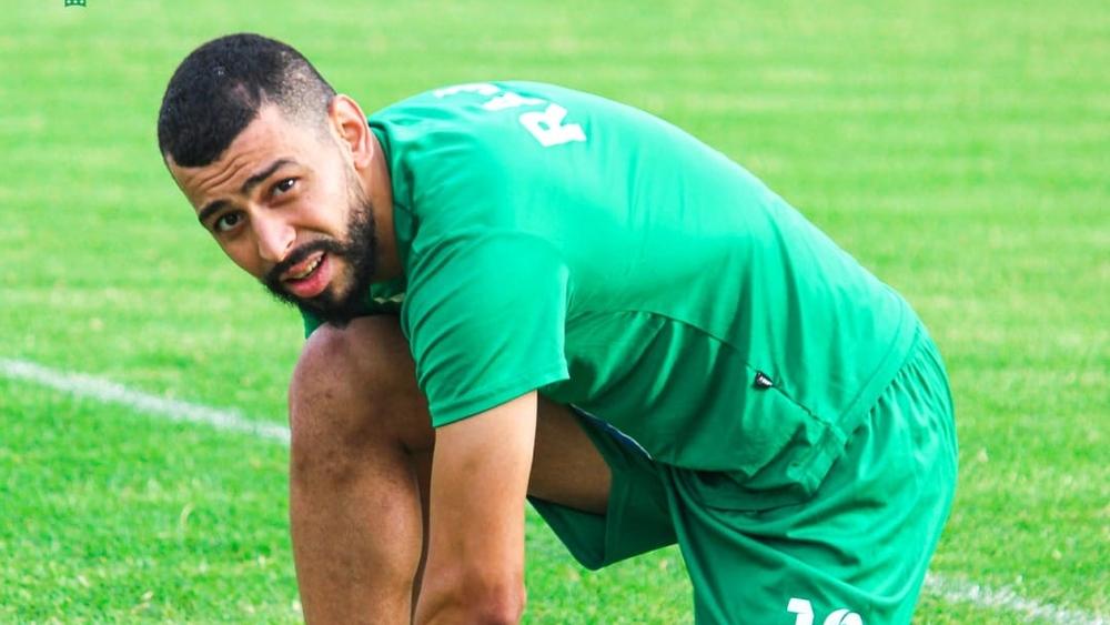 بنحليب جاهز لتعزيز كتيبة الرجاء في مواجهة الجيش الملكي "الحاسمة"