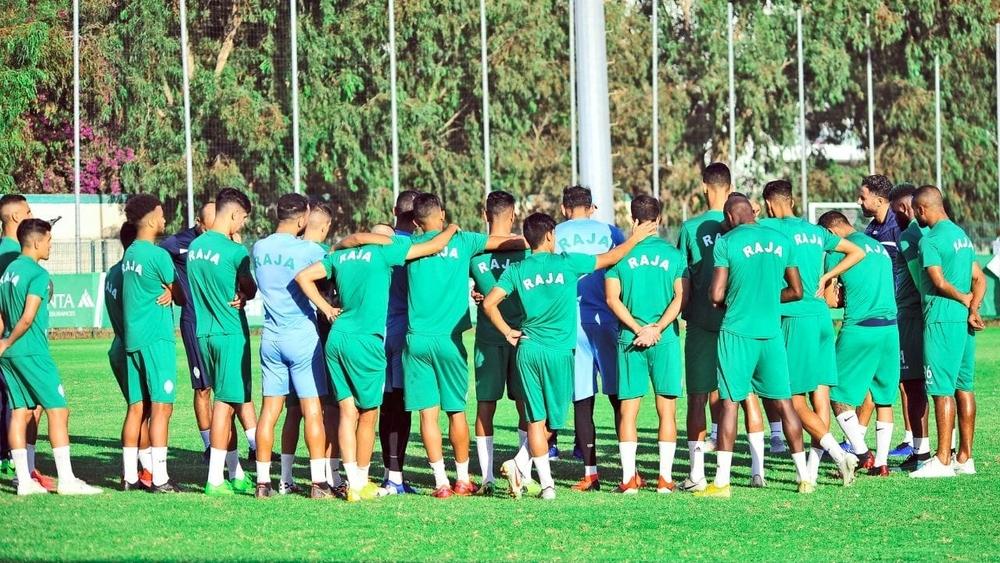 مكونات الرجاء تخضع اليوم لـ"اختبارات كورونا" قبل الدخول في معسكر إعدادي مغلق