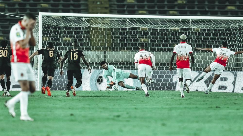 الكاف يختار الشناوي كأفضل لاعب في مباراة الوداد والأهلي