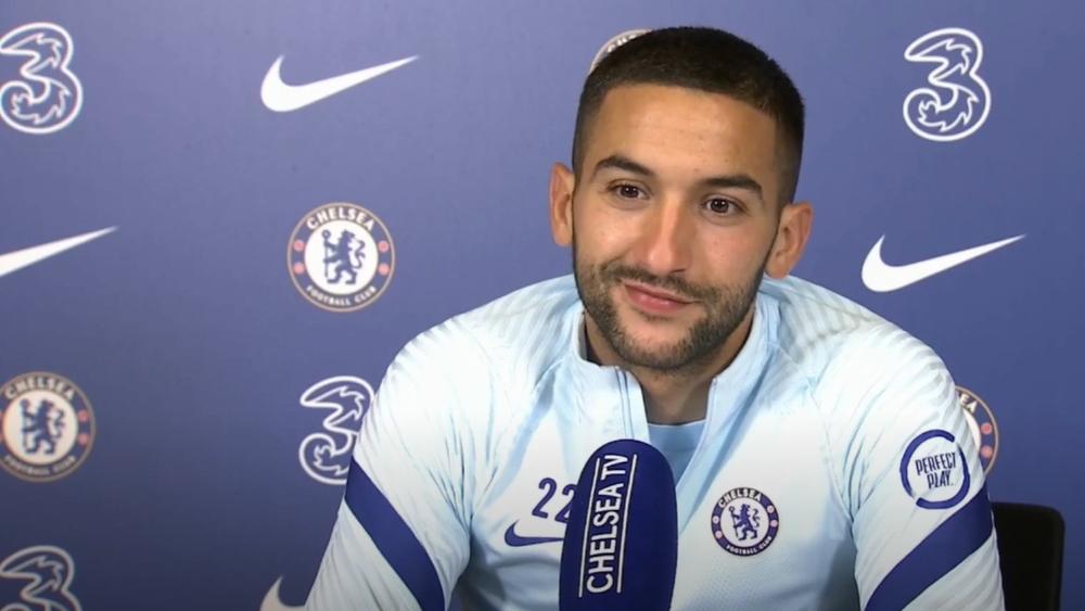 زياش: "اللعب في الشوارع ومواجهة من هم أكبر منك سنًا يجعلان منك لاعبًا قويًا"