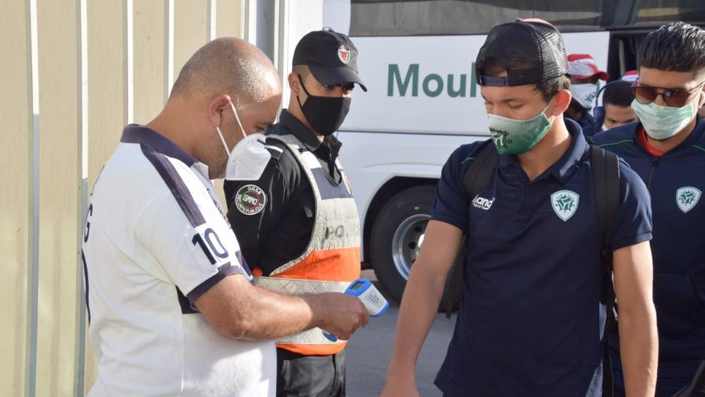 م.وجدة يجمد أنشطته الرياضية ويخضع جميع مكوناته لـ"عزل صحي" بعد تسجيل حالتي إصابة جديدتين بـ"كورونا"