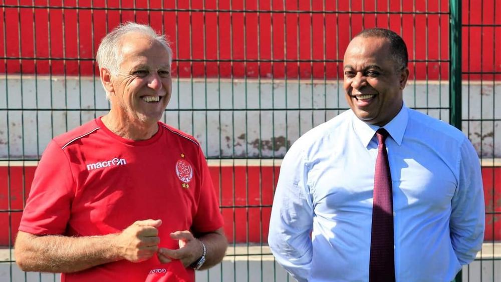 رئيس سابق لوفاق بوزنيقة عصف به لأقسام الهواة يريد الترشح لرئاسة الوداد الرياضي!