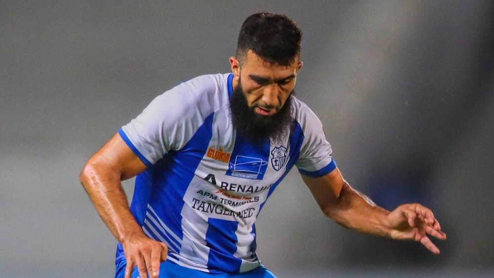 المودن بعد توقيعه في كشوفات الوداد: "حظيت بحب الطنجاويين منذ اليوم الأول وبفضله كنت أقاتل فوق أرضية الميدان وأعطي كل ما لدي"