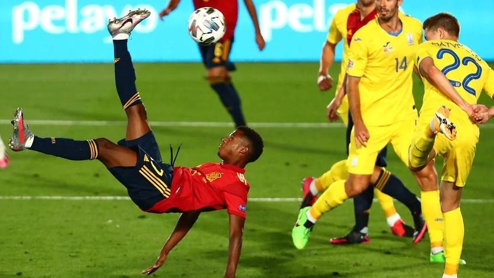 غياب أنسو فاتي يزيد مشاكل إسبانيا الهجومية