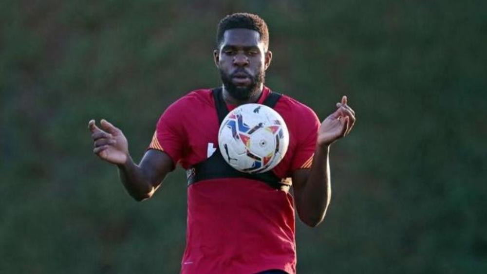 كومان يُحدد 4 أسماء لمغادرة برشلونة في الشتاء