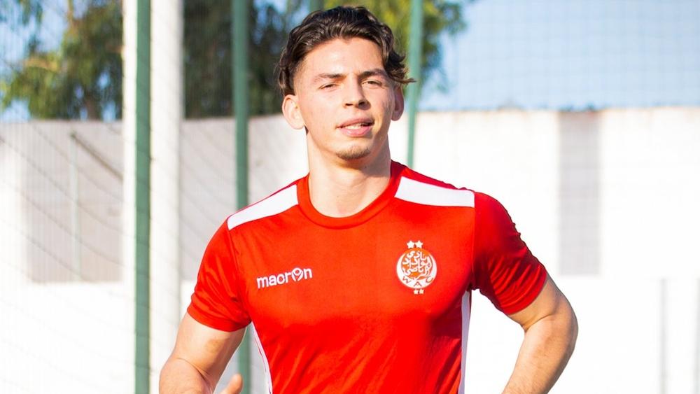 تأكيداً لما أشارت إليه "البطولة" في وقت سابق.. كركاش ينتظم في تدريبات الوداد رفقة النيجيري بابا توندي