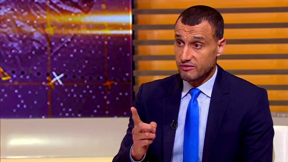 العفوي منتقدا خليلوزيتش: "كيف يعقل أن نحد من خطورة حكيمي بتوظيفه كجناح ونحرم 4 لاعبين آخرين من فرصتهم مع 'الأسود'"