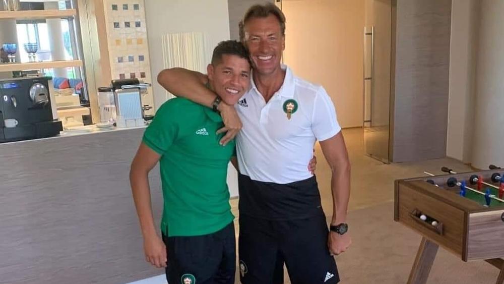 رونار يهاجم الألماني فروند بعد تصريحاته "العنصرية" في حق حارث والجزائري بنطالب ويكتب: "أمين فتى رائع وموهوب"