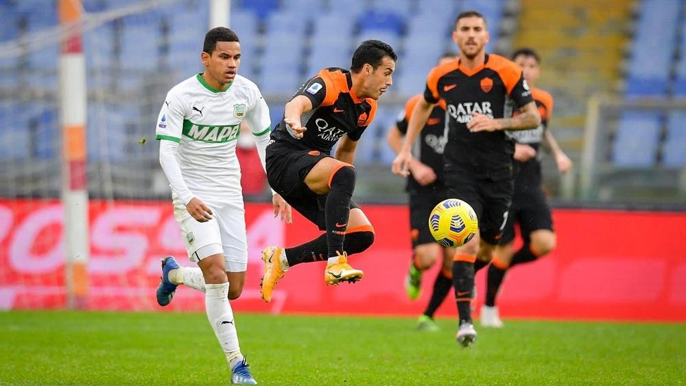 روما يكتفي بالتعادل أمام ضيفه ساسولو