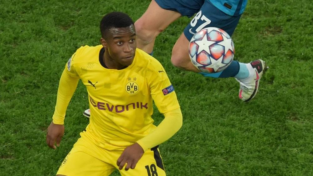 موكوكو (16 سنة و18 يوما) يصبح أصغر لاعب يشارك في دوري أبطال أوروبا