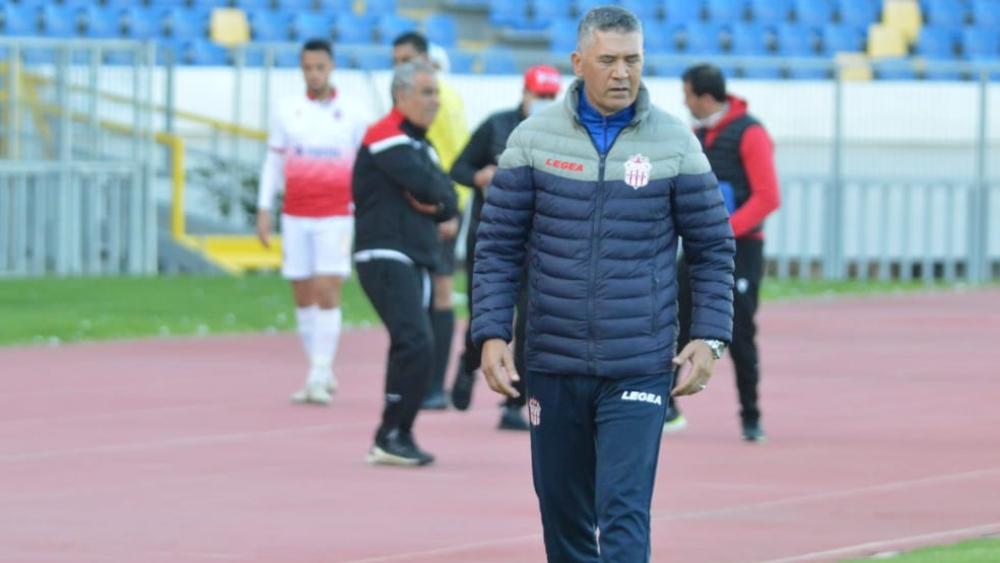 رصيده من الأهداف المُسجلة (صفر) وانطلاقته في الدّوري تنذر بـ"الكارثة".. البداية المتعثرة للحسنية تزيد زرع الشك في قلوب مناصريه!