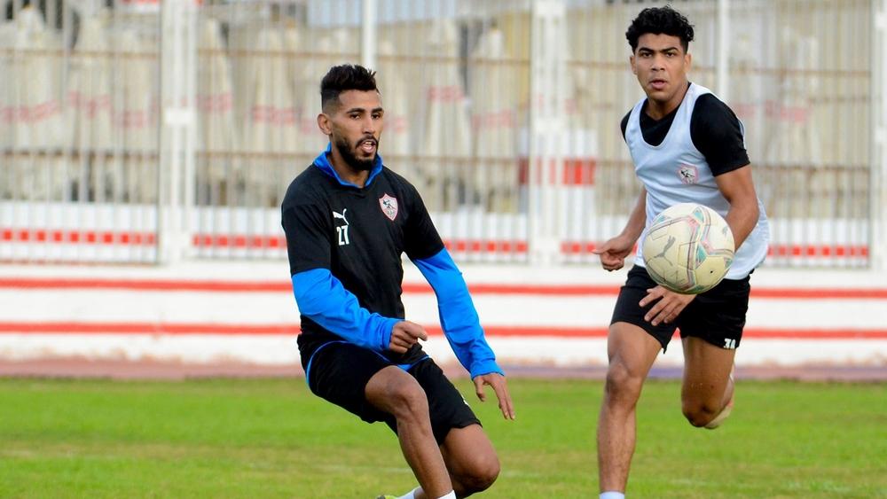 لاعب الأهلي و الزمالك السابق: "أوناجم لا يستطيع اللعب في فريق بحجم النادي الأبيض و بقاؤه إهدار للمال العام"