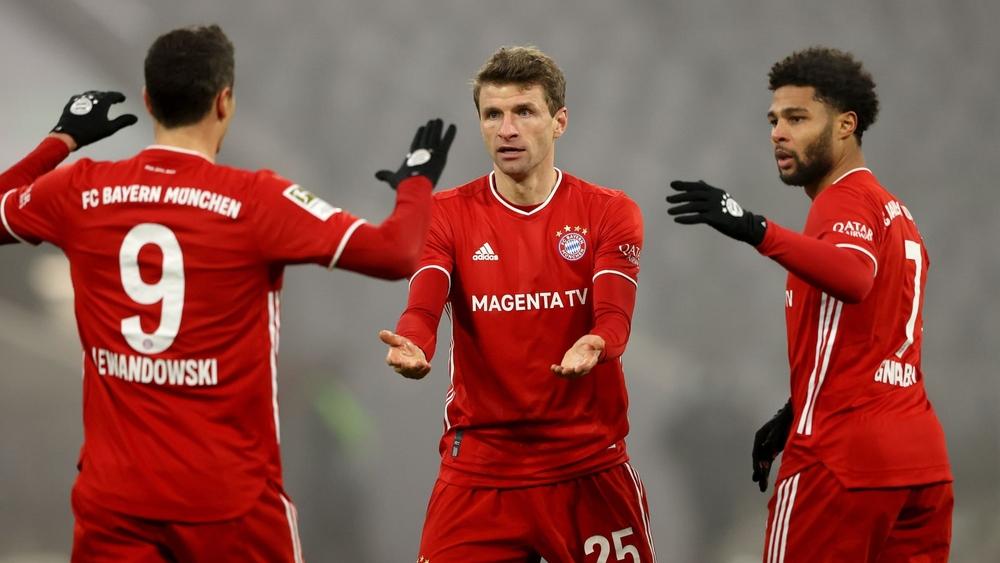 بعد توقف قصير.. الدوري الألماني يعود ابتداءً من يوم غد السبت