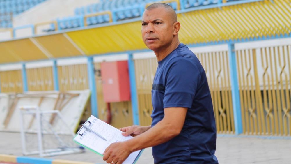 قبل مواجهة الرجاء.. الإسماعيلي يقرر الإبقاء على "العيسوي" مدربا والأخير يطلب تقريرا عن مصابي الفريق