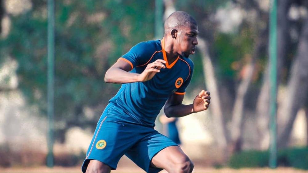 الموريتاني أداما با في طريقه لمغادرة نهضة بركان والالتحاق بـ"لاميا" اليوناني