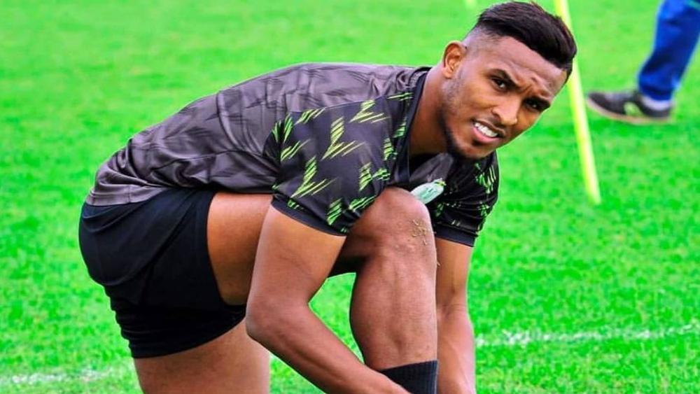 سند الورفلي يرفض تسلم "شيك" بقيمة 25 مليون سنتيم بعد مواجهة الإسماعيلي ويصفه بـ"المبلغ الهزيل"