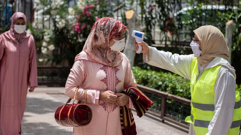 المغرب في آخر 24 ساعة.. 925 إصابة بوباء "كورونا" من أصل "16330 اختبارا" و1041 حالة شفاء و23 وفاة | الحالات الحرجة: 772