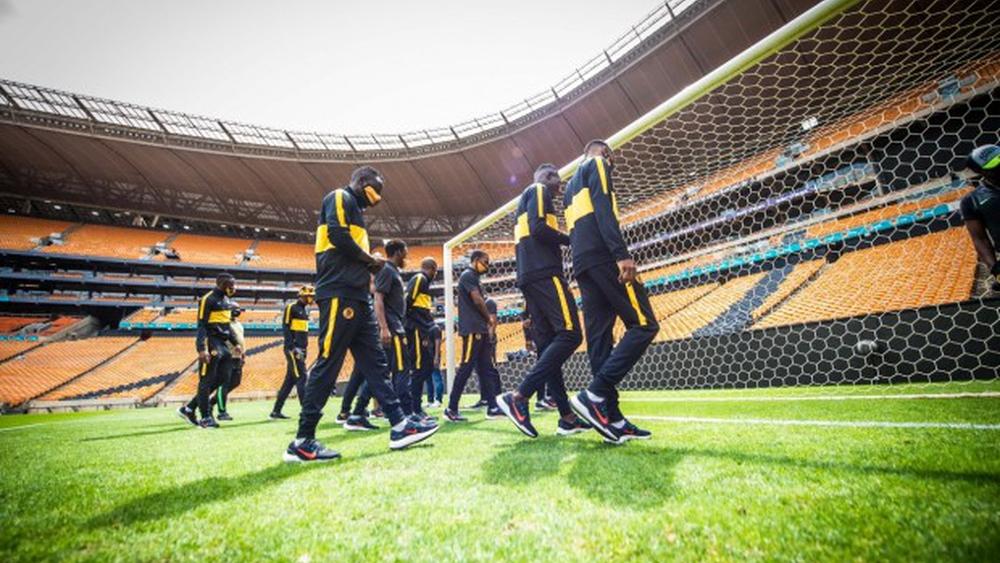 5 لاعبين في كايزر شيفس يلتحقون بمنتخبات بلادهم والمدرب متخوف من الإصابات قبل مباراة الوداد