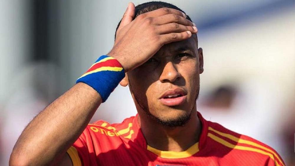 لاعب الكونغو الديمقراطية "مهاجما" المسؤولين ببلاده: "لدينا مشاكل كبيرة.. وصلنا إلى الغابون على الساعة الواحدة صباحا لنلعب مع الخامسة (17:00)"!