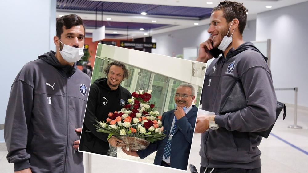 إدارة الرجاء تستقبل بعثة بيراميدز بالورود قبل مواجهتهما في كأس الكونفدرالية